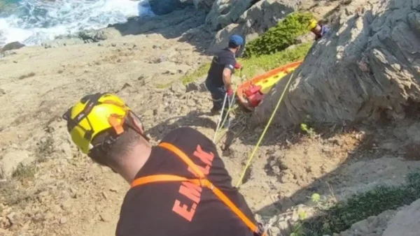 Αγία Πελαγία: Κινδύνευσε εργάτης που έπεσε από ύψος 8 μέτρων στην παραλία Μονοναύτη – Εκτελούσε εργασίες σε ξενοδοχείο