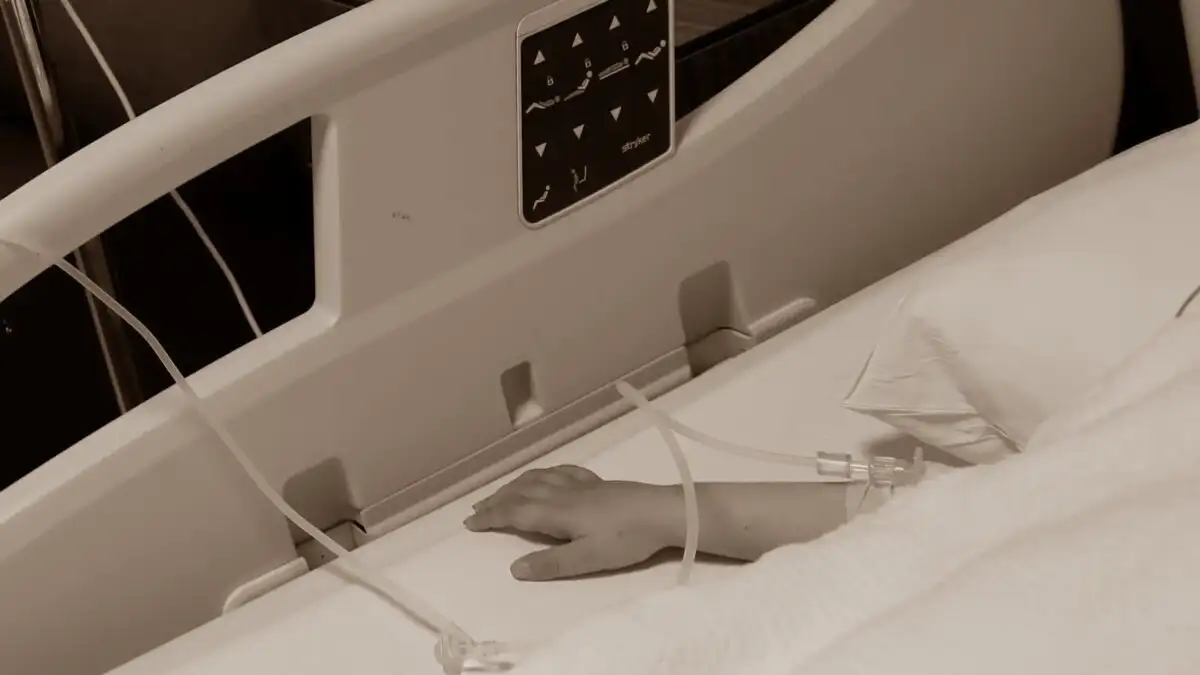 Χανιά: Μάχη για τη ζωή του δίνει το βρέφος που έπεσε από μπαλκόνι – Αναπάντητα τα ερωτήματα για τις συνθήκες του ατυχήματος