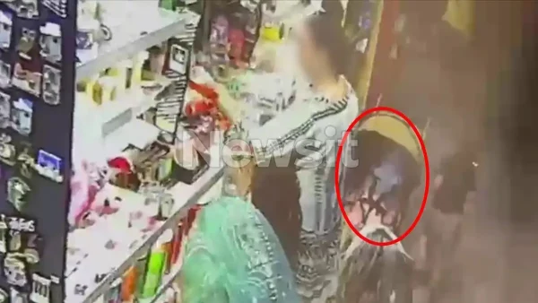 Παλαιό Φάληρο: «Άρρωστη και χτυπημένη» ξανά η μικρή Τζένα, 9 ημέρες πριν το θάνατό της – Νέα μαρτυρία και παλαιότερες εικόνες με το άτυχο παιδί