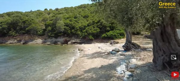 Πατέρας επιτέθηκε σε δύο γυμνιστές σε παραλία του Πηλίου - Τους συνέλαβαν και τους τρεις