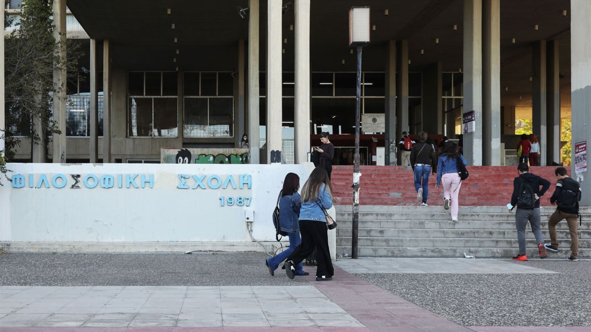 Χρειάζονται τελικά οι διαγραφές «αιωνίων» φοιτητών;