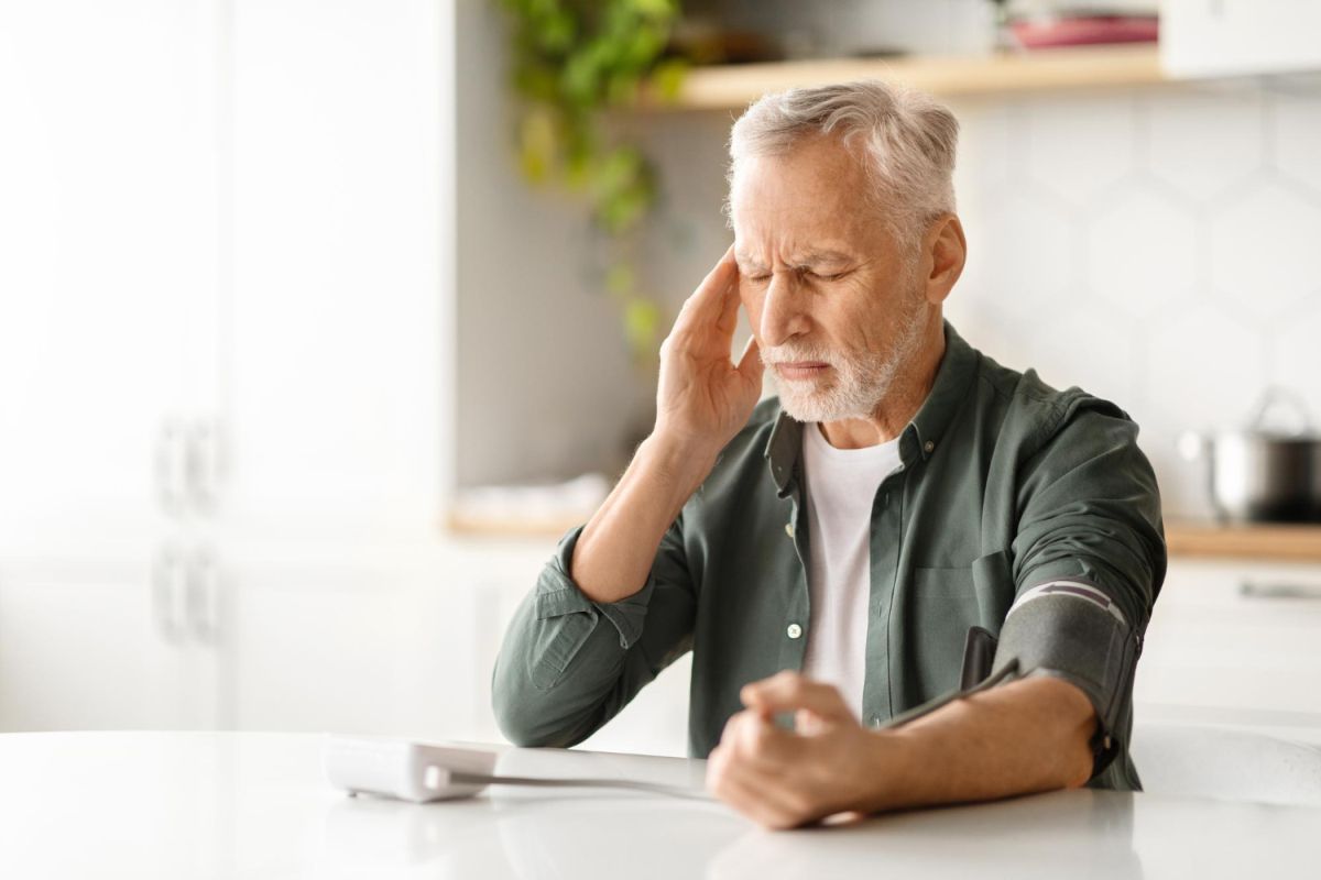 Πώς το σώμα μας προειδοποιεί για εγκεφαλικό επεισόδιο – Ποια σημάδια δεν πρέπει να αγνοήσετε