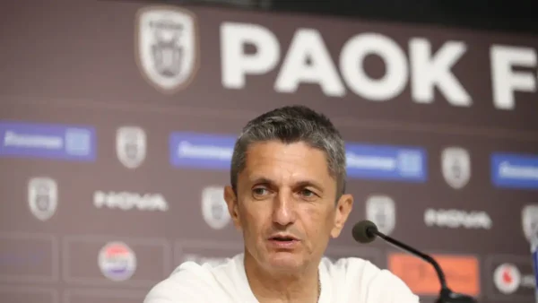 Λουτσέσκου: «Ακόμα και στην κουζίνα να πάω, στον ΠΑΟΚ υπάρχει πίεση» – Τι είπε για Ριέκα και Γιώργο Γιακουμάκη