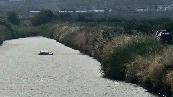 Αυτοκίνητο βρέθηκε μέσα στο ρέμα - Σώθηκε η οδηγός
