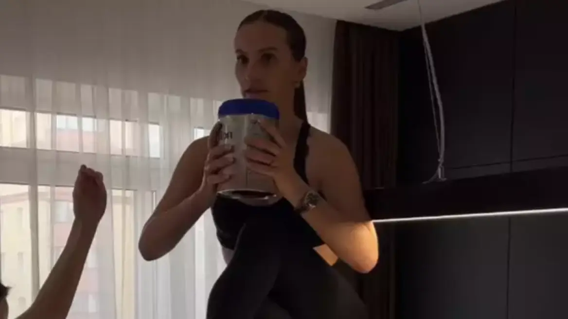 32χρονη Ρωσίδα έπαθε κάταγμα σε σπόνδυλο για το Nicki Minaj stiletto challenge που έγινε viral στα social media