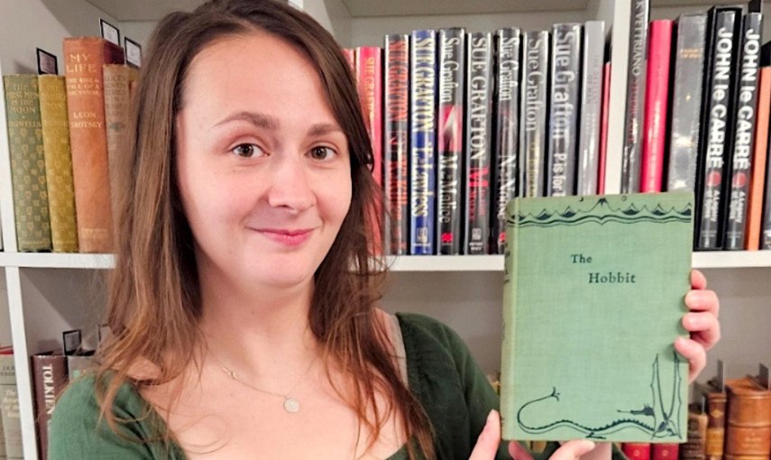 Σπάνια έκδοση του «Χόμπιτ» πωλήθηκε σε δημοπρασία για 43.000 λίρες