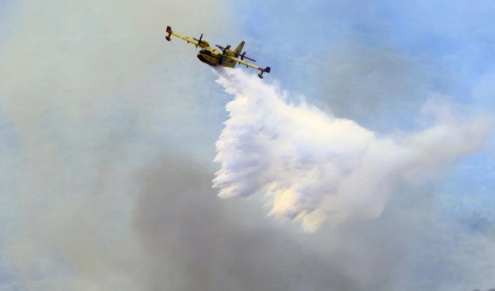 Δύο ελληνικά Canadair στην Πορτογαλία – Έχουν ριχτεί στη μάχη με τις φωτιές