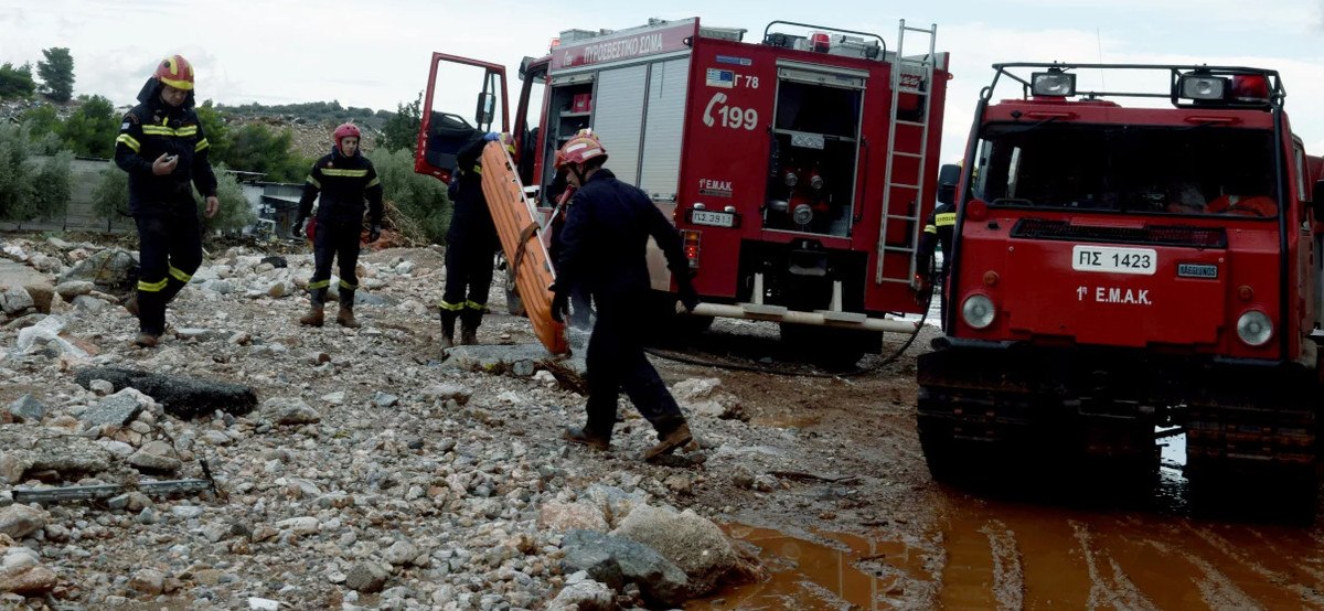 Μάνδρα: Ομόφωνα αθώοι από το Εφετείο οι τρεις κατηγορούμενοι για τις φονικές πλημμύρες