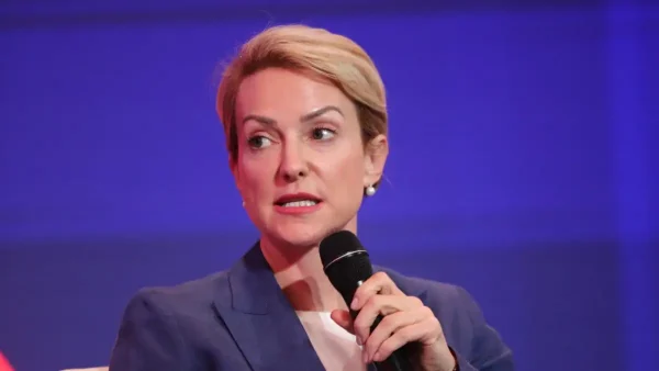 Αλεξάνδρα Σδούκου: Ο κ. Τσίπρας είναι αντιμέτωπος με τα δικά του πεπραγμένα