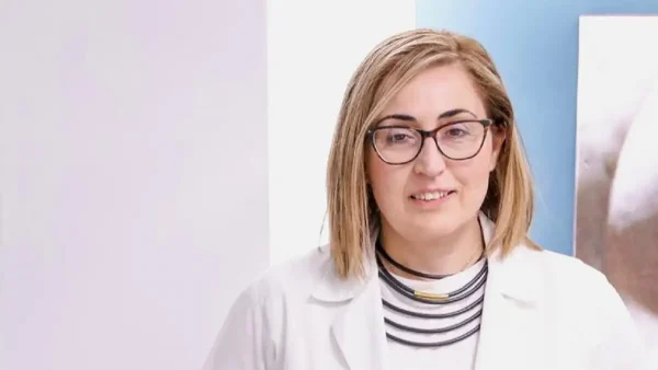 H Στέλλα Αραμπατζή θα πάρει τη θέση του Απόστολου Βεσυρόπουλου στη Βουλή ως πρώτη επιλαχούσα στην Ημαθία