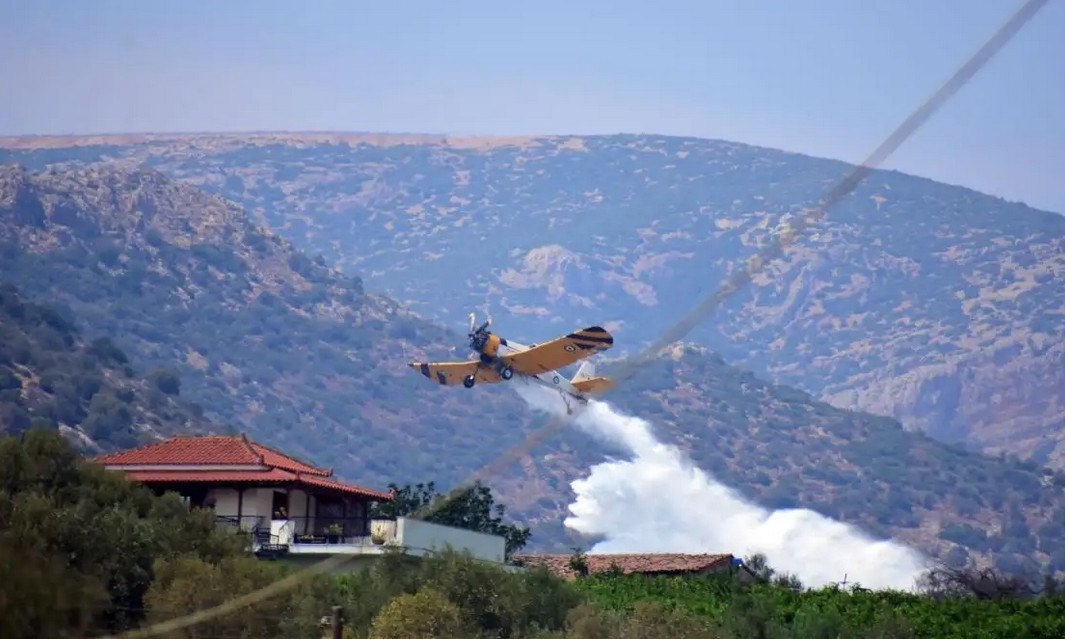 Πυρκαγιά στο Αγρίνιο στην περιοχή Ποταμούλα – Μήνυμα από το 112 για εκκένωση, απειλεί κατοικημένη περιοχή