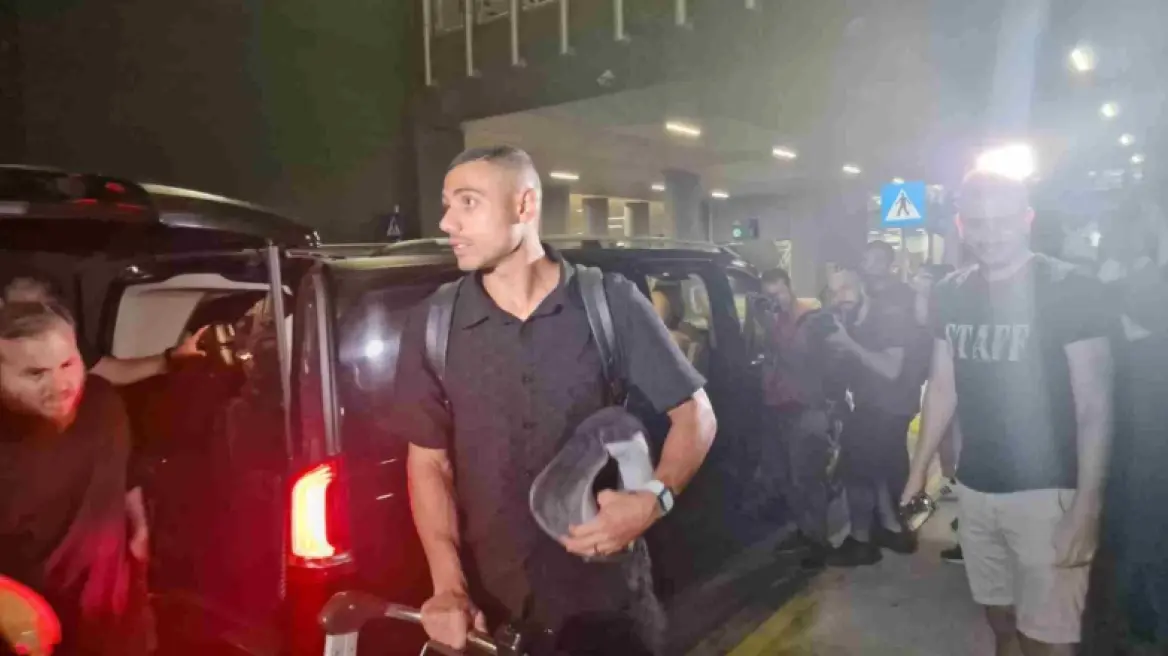 «Πάτησε» Θεσσαλονίκη ο Γιακουμάκης για να υπογράψει στον ΠΑΟΚ - Δείτε βίντεο