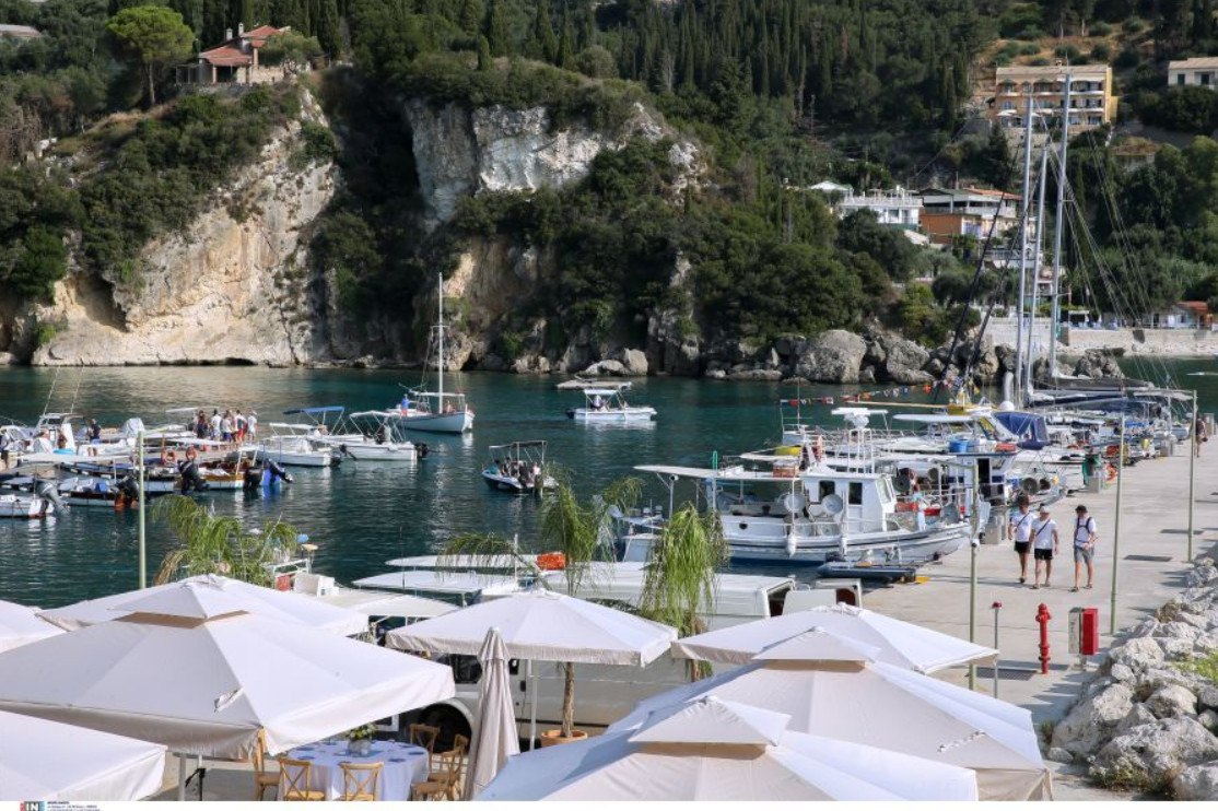 Κέρκυρα: Σε εξέλιξη επιχείρηση διάσωσης τουρίστα στην Παλαιοκαστρίτσα