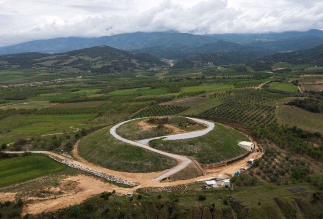 Αμφίπολη: Υλοποίηση υποδομών εξυπηρέτησης επισκεπτών και διαμόρφωση εκθεσιακού χώρου στον Τύμβο Καστά