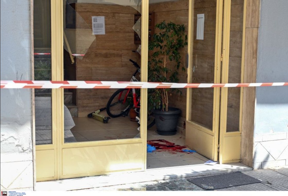 Η στιγμή της σύλληψης του 40χρονου συζυγοκτόνου στο Βόλο - Είπε ότι δεν μετανιώνει