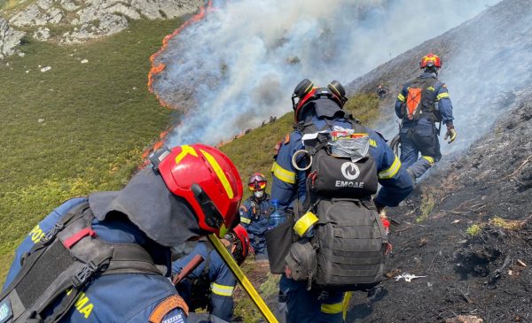 Κεφαλογιάννης: Η Ελλάδα συμμετέχει ενεργά στην κατάσβεση των δασικών πυρκαγιών σε Ισπανία και Πορτογαλία