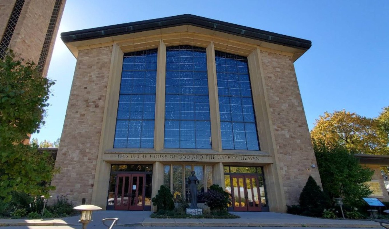 Πυροβολισμοί σε εκκλησία στη Μινεάπολις της Μινεσότας - Αναφορές για πολλά θύματα