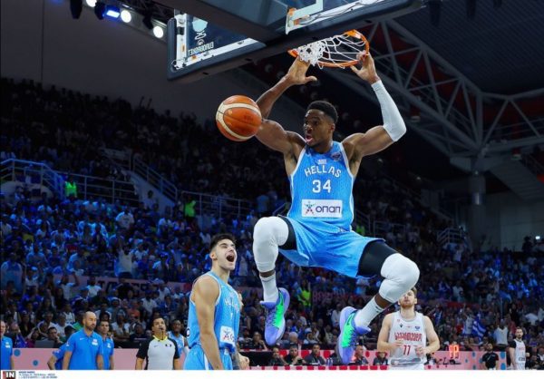 Γεωργία – Ελλάδα 53-94: «Πάρτι» πρόκρισης με τρομερό Γιάννη Αντετοκούνμπο για την Εθνική μπάσκετ