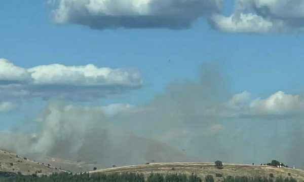 Πυρκαγιά στην Κοζάνη σε δύο μέτωπα: Επιχειρούν οι δυνάμεις της Πυροσβεστικής