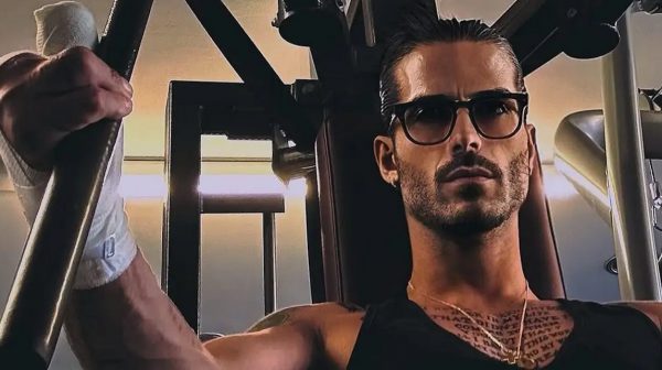 Ξέσπασε ο Άρης Μουγκοπέτρος για τον φίλο του που του έδωσε την κροτίδα: «Έχει το θράσος να πηγαίνει σε πανηγύρι και να γλεντάει»