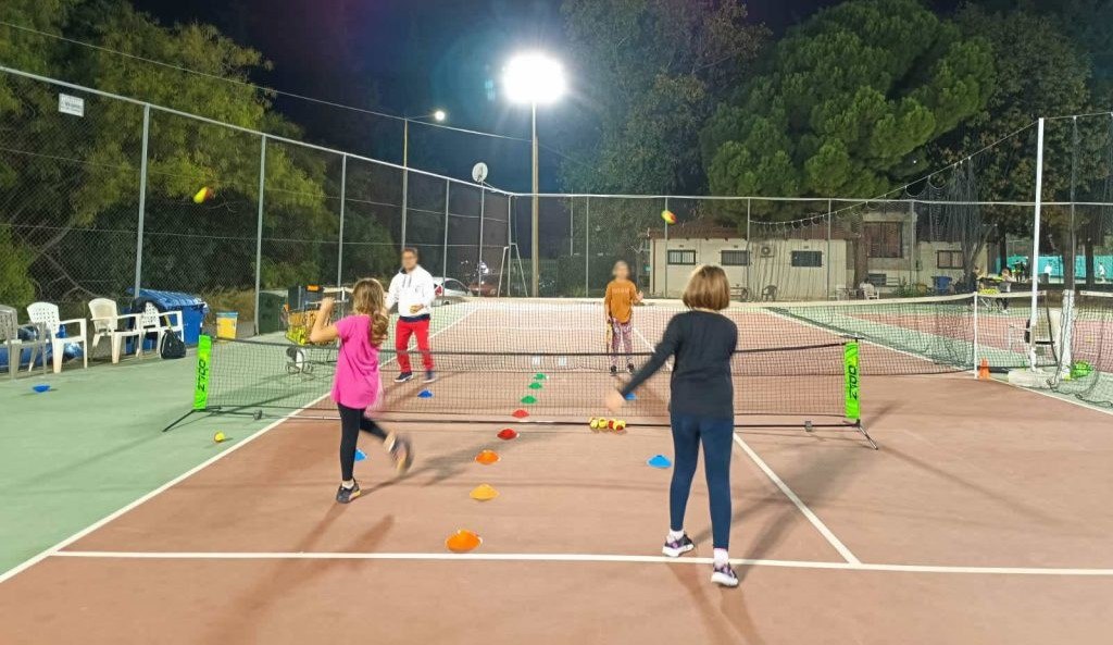 Θέλεις να μάθεις τένις; - Οι εγγραφές στον Φ.Ο.Α. ξεκίνησαν