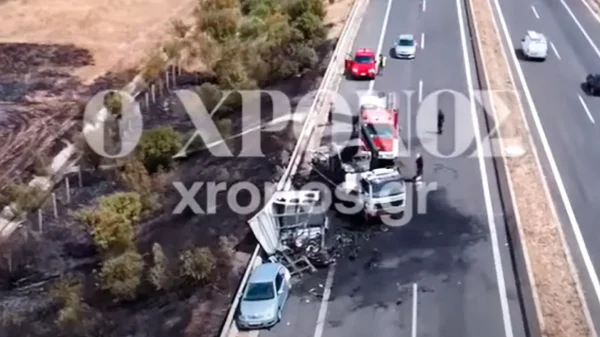 Τροχαίο στην Εγνατία: «Βγάλτε μας, σώστε μας» - Αυτόπτης μάρτυρας περιγράφει τις δραματικές στιγμές με τους 3 απανθρακωμένους