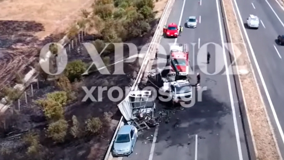 Τροχαίο στην Εγνατία: «Βγάλτε μας, σώστε μας» - Αυτόπτης μάρτυρας περιγράφει τις δραματικές στιγμές με τους 3 απανθρακωμένους