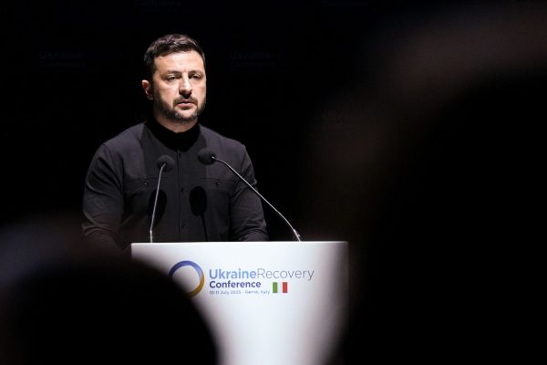 Παραιτήθηκε ο Άντριι Γερμάκ, προσωπάρχης του Ζελένσκι - Έγινε έρευνα στο γραφείο του από την Αρχή κατά της Διαφθοράς