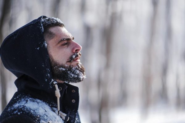 Η χαμηλότερη θερμοκρασία που μπορεί πραγματικά να επιβιώσει ένας άνθρωπος (video)