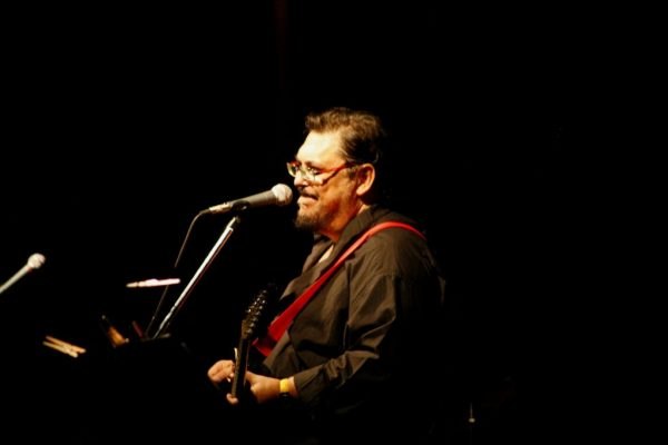 Λαυρέντης Μαχαιρίτσας: Οι συγκινητικές αναρτήσεις των συναδέλφων του για τα 6 χρόνια από τον θάνατό του