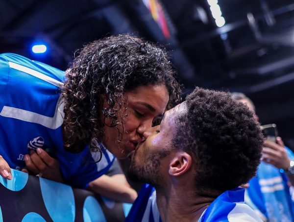 Συγκλονίζει η σύζυγος του Γιάννη Αντετοκούνμπο: «Έκρυβα τον πόνο και τα δάκρυά μου» – Η μάχη της Μαράια με την επιλόχειο κατάθλιψη