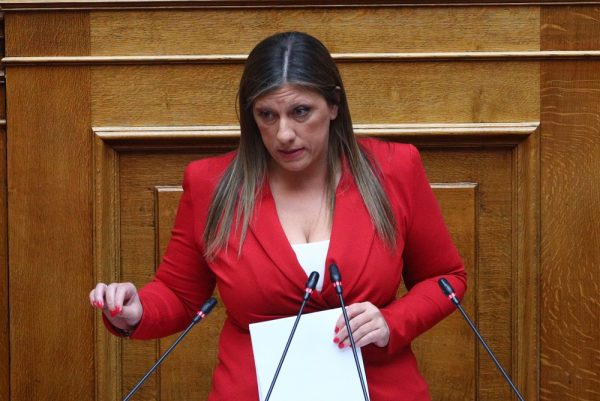 Ψηφίστηκε η άρση ασυλίας της Ζωής Κωνσταντοπούλου με 238 «ναι» - Την είχε μηνύσει η πρώην υποψήφια με το κόμμα της, Ολγα Δάλλα