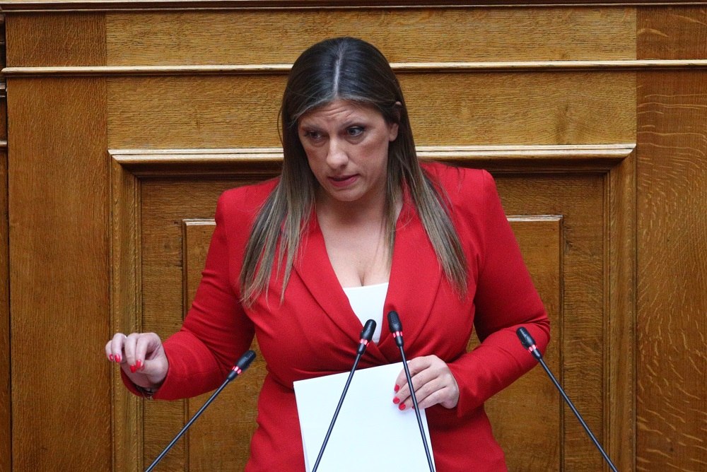 Η Ζωή Κωνσταντοπούλου ενεπλάκη σε τροχαίο ατύχημα στο Λαύριο – Ανετράπη το αυτοκίνητό της