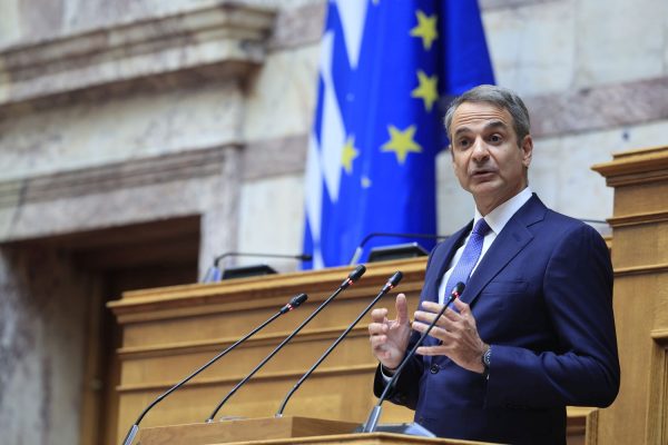 Μητσοτάκης: Κάνουμε πράξη τις πατριωτικές ελαφρύνσεις ενώ άλλοι μιλούν για πατριωτικούς φόρους - Αφορούν 4,3 εκατ. συμπολίτες μας