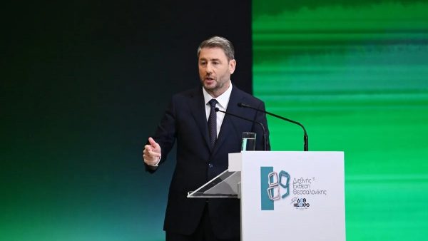 Ανδρουλάκης από τη ΔΕΘ - Αυτές είναι οι πέντε «εθνικές προτεραιότητες» στο πρόγραμμα του ΠΑΣΟΚ