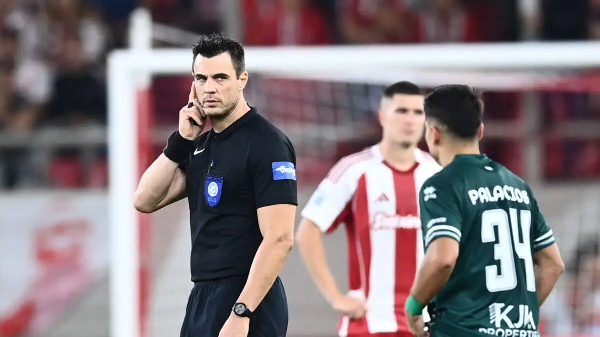 Ολυμπιακός – Λεβαδειακός: Μπάχαλο με το VAR στο «Γ. Καραϊσκάκης»