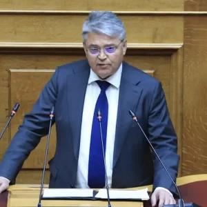 Νατσιός για θεωρία της εξέλιξης: Είναι ο Δαρβίνος επιστήμη; Βλασφημία να δέχεσαι ότι είμαστε από μαϊμούδες