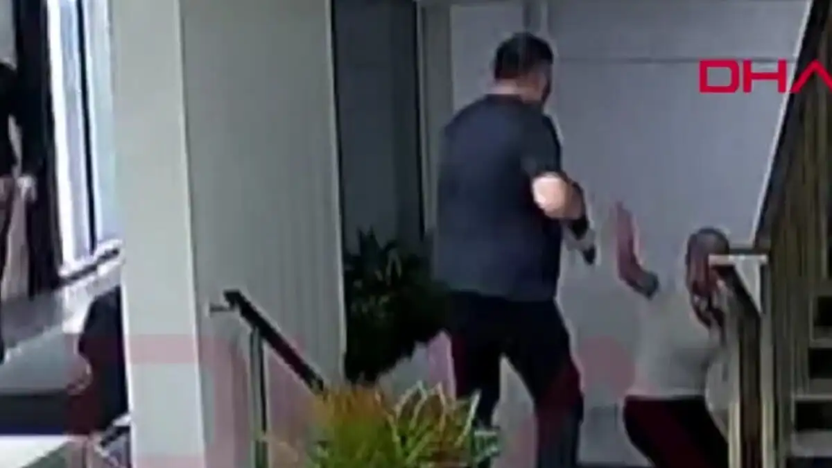 Τουρκία: 44χρονος σκότωσε την πρώην σύζυγό του μέσα σε νοσοκομείο – Δείτε το βίντεο της φρίκης