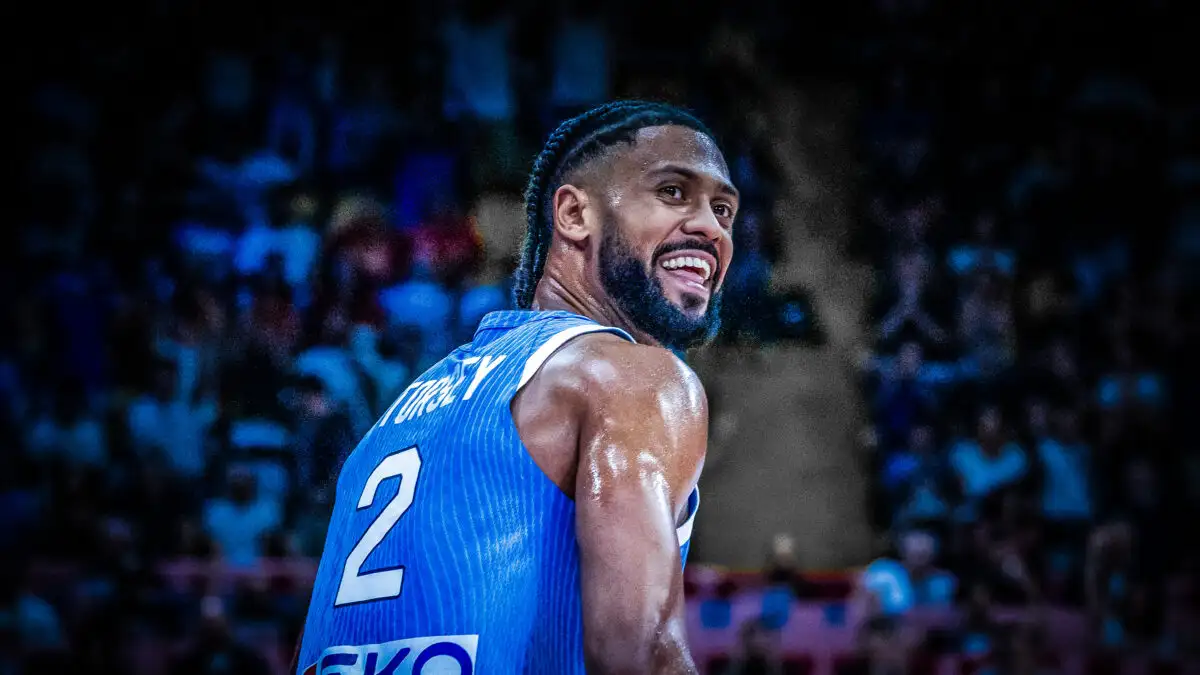 Ελλάδα – Ισπανία: Ο ελεύθερος σκοπευτής Τάιλερ Ντόρσεϊ, το 48% στα τρίποντα και ο πλέι μέικερ Γιάννης Αντετοκούνμπο