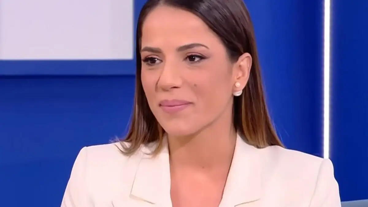 Ευλαμπία Ρέβη: Έγκυος η παρουσιάστρια – Ο Γιάννης Τσιμιτσέλης σε συζητήσεις για το «Όπου Υπάρχει Ελλάδα»