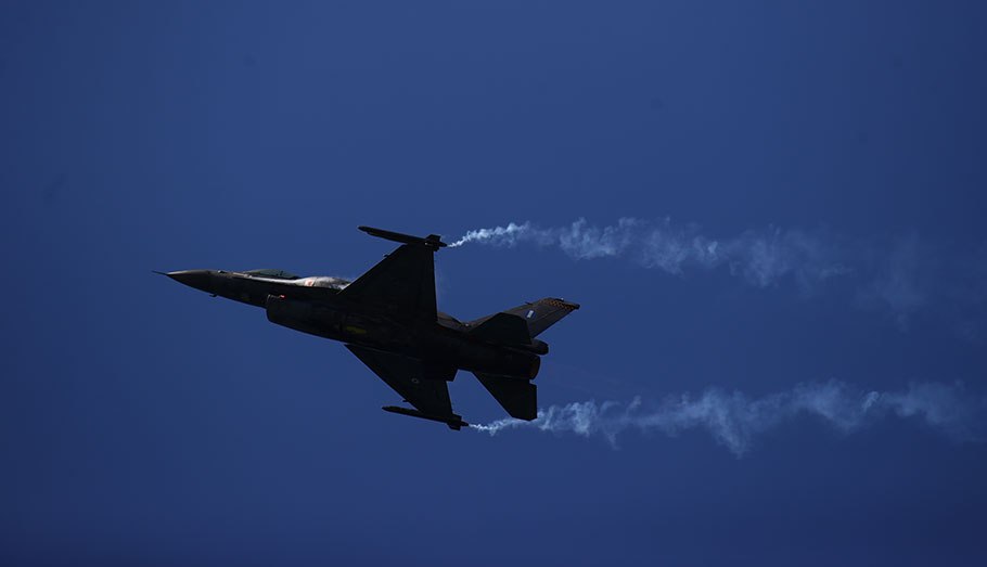 Δύο οπλισμένα τουρκικά F-16 παραβίασαν το FIR Αθηνών και πέταξαν μεταξύ Ρόδου και Καστελόριζου