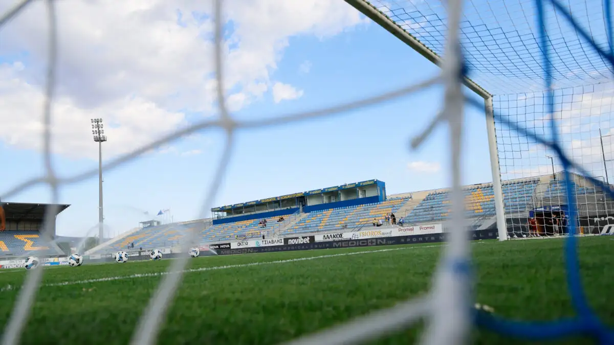 ΟΦΗ – Άρης: Οριστικά στην Τρίπολη το παιχνίδι, λόγω της ακαταλληλότητας του χλοοτάπητα στο Παγκρήτιο