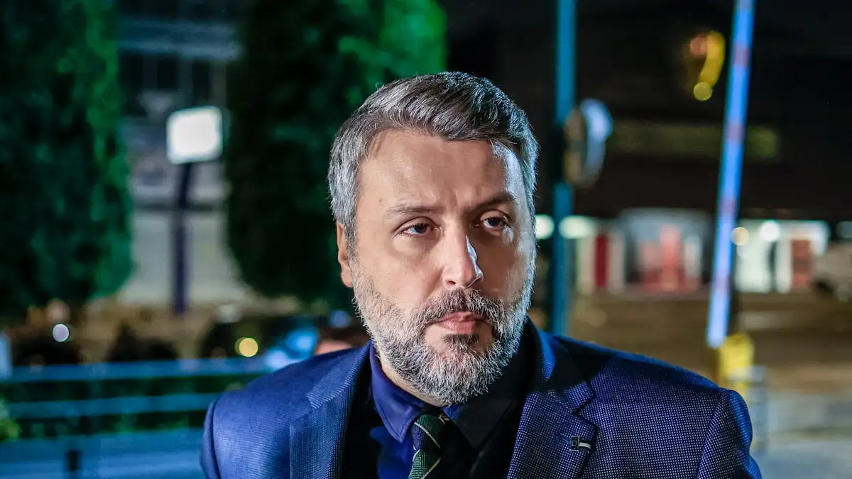 "Καρφί" Καλλιάνου για Αντετοκούνμπο: "Όσοι τον χλεύαζαν, αμφισβητώντας εάν είναι Έλληνας, ας κάνουν σήμερα τον σταυρό τους"