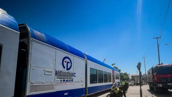 Hellenic Train: Ακινητοποίηση συρμού στην Τιθορέα λόγω βλάβης – Αναχώρησε με 95 λεπτά καθυστέρηση