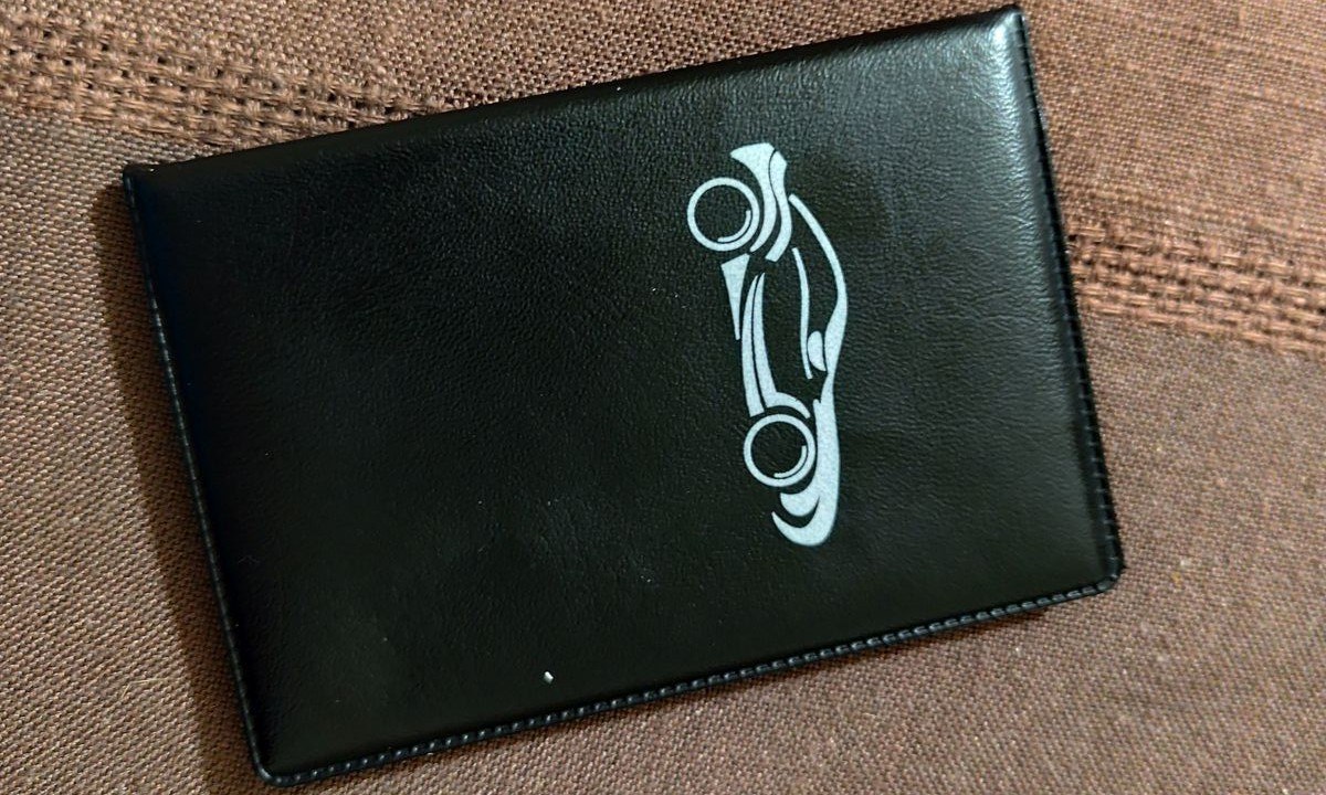 Βρέθηκε θήκη με τραπεζικές κάρτες στη Λαμία