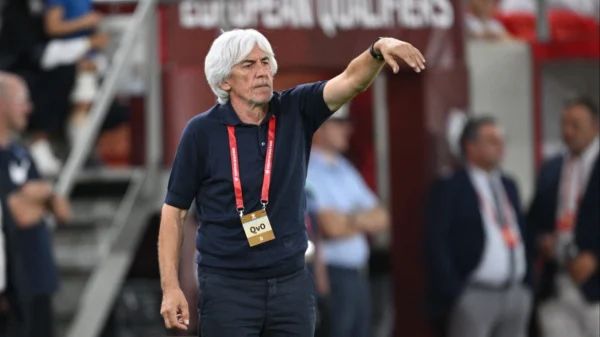 Η ενδεκάδα της Εθνικής Ελλάδας για το κρίσιμο ματς με τη Δανία: Κωνσταντέλιας αντί Μπακασέτα στο αρχικό σχήμα