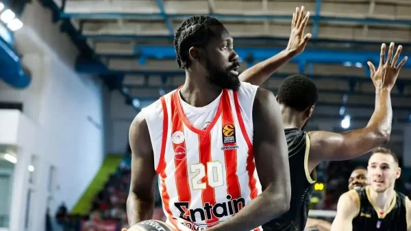 Τέλος ο Κουμάτζι από τον Ολυμπιακό