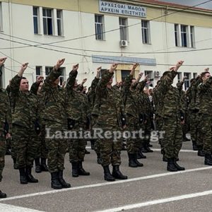 Ουδείς που σπουδάζει ή διαμένει ήδη στο εξωτερικό θίγεται από το νέο σχέδιο νόμου