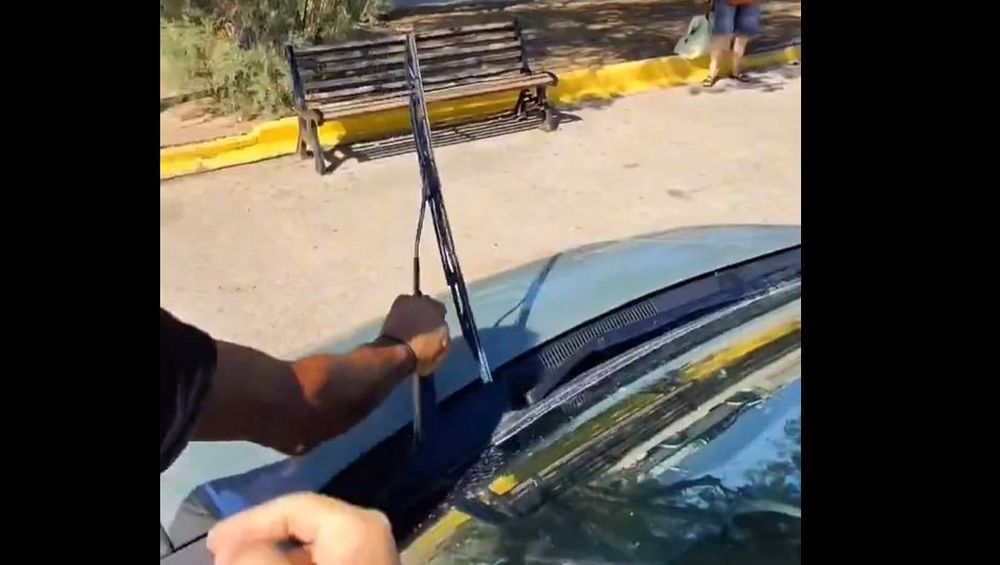 Εντολή Κικίλια για διερεύνηση επεισοδίου στο λιμάνι της Αρκίτσας - Δείτε το ΒΙΝΤΕΟ