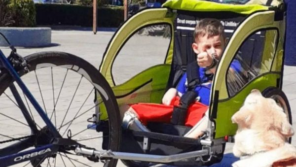 «Έφυγε» στα 14 του χρόνια ο μικρός ήρωας Γιώργος Μάνης